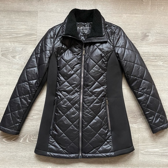 *NWT BCBGeneration Semi-Puffer Semi-Fitted Hooded Diamond Puffer Coat - Picture 2 of 11